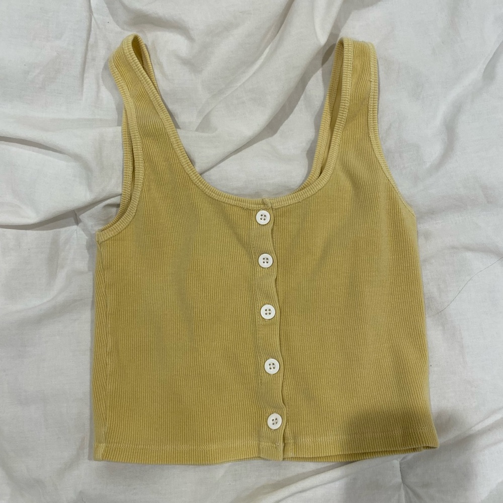Yellow cropped tank top!